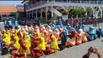 Keseruan Lomba 17 Agustus 2024 di MI Nurus Syafi’i Wedi Gedangan