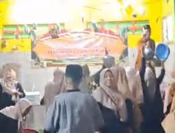Tradisi Unik Peringatan Maulid di Perum Surya Asri 2 Jumputrejo Sukodono, Warga Berebut Alat Dapur Hingga Jajanan
